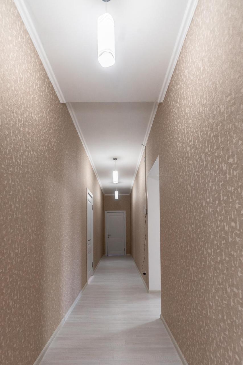 Mixx Hotel Каракол Екстер'єр фото
