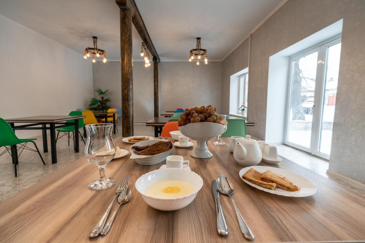 Mixx Hotel Каракол Екстер'єр фото