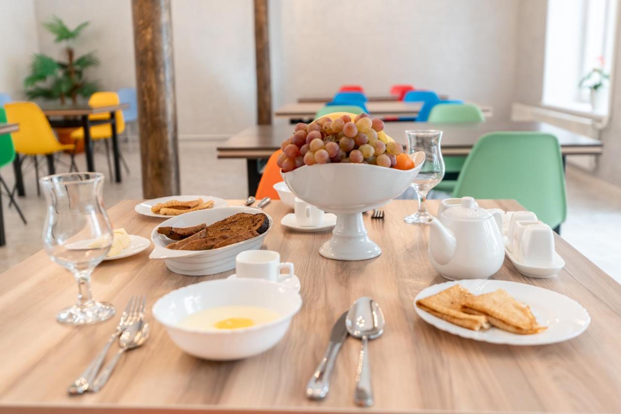 Mixx Hotel Каракол Екстер'єр фото