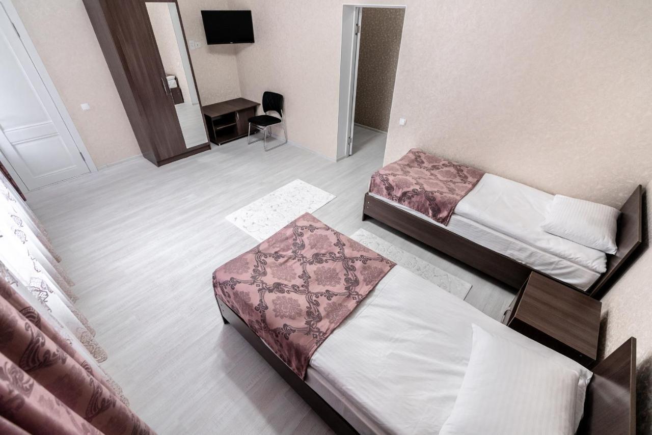 Mixx Hotel Каракол Екстер'єр фото
